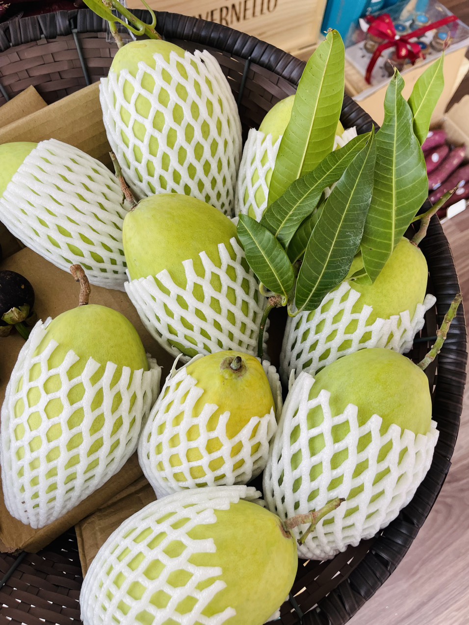 Xoaif Xoài Cát Hòa Lộc